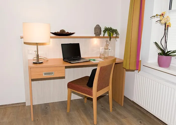 - Boarding Sonnenhof Lenzing